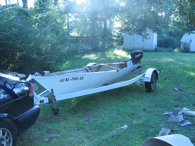 Row and Sail Dory - Rowboat that can be sailed. Here are some customer 